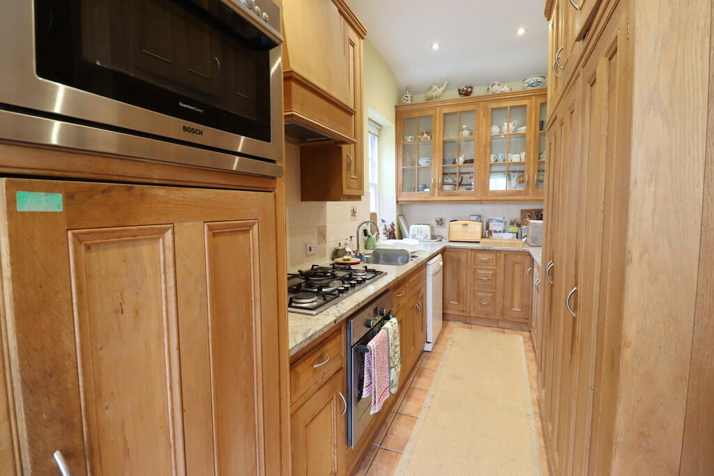 Additional property image - Union Lane, Brampton