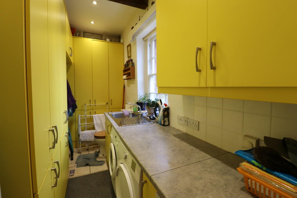 Additional property image - Union Lane, Brampton