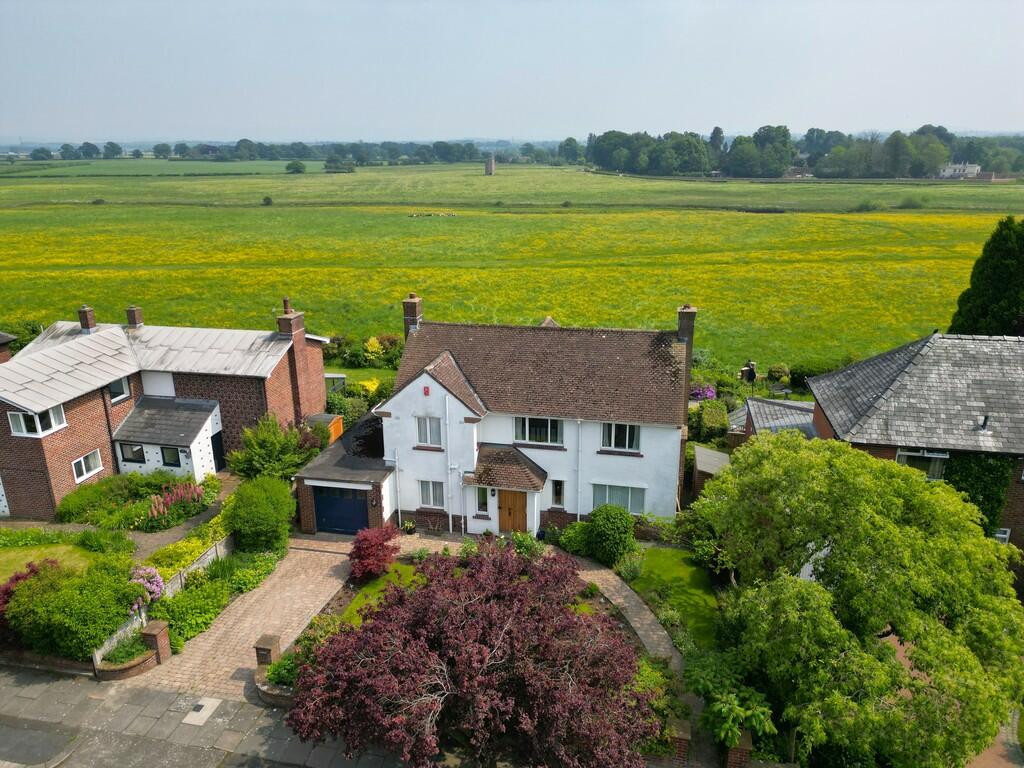 3 bedroom detached house for sale in Longlands Road, Carlisle, CA3