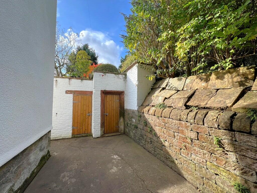 Additional property image - Top Flat & 1 Station House