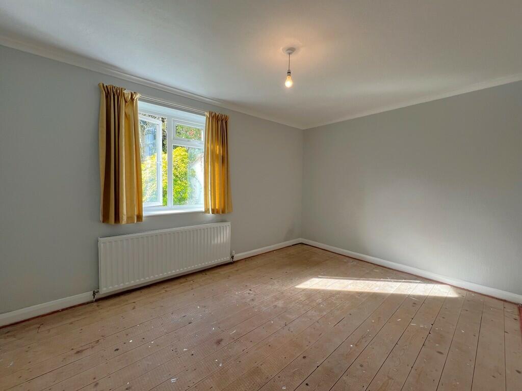 Additional property image - Top Flat & 1 Station House