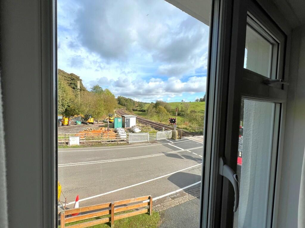 Additional property image - Top Flat & 1 Station House