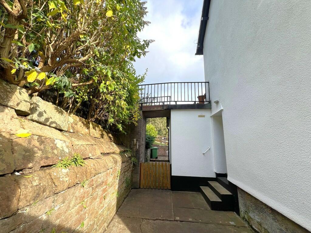 Additional property image - Top Flat & 1 Station House