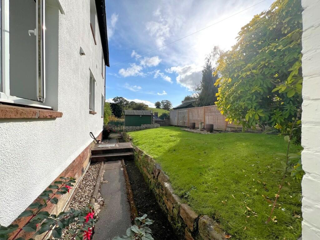 Additional property image - Top Flat & 1 Station House