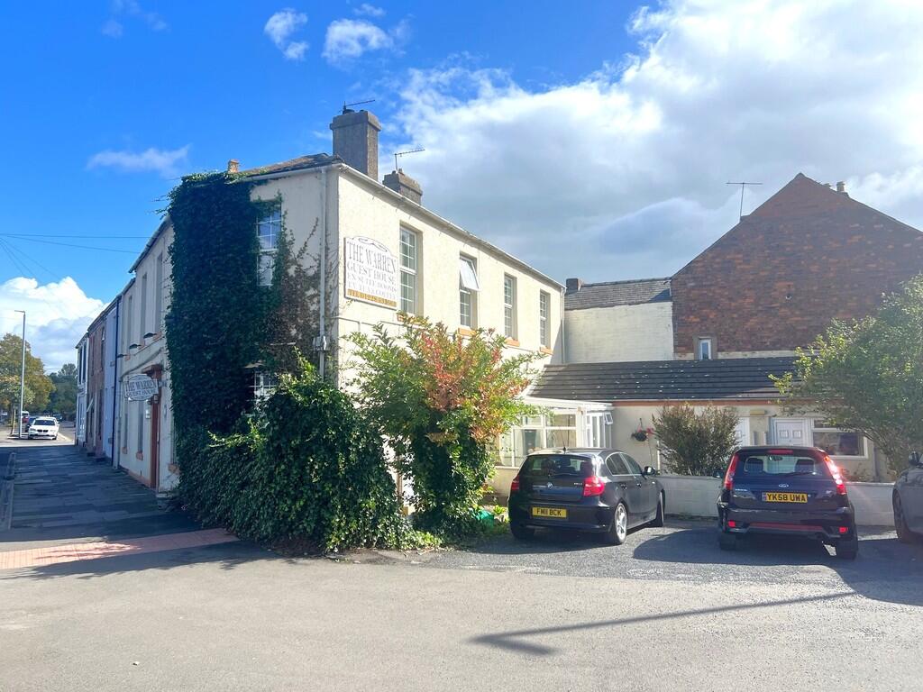 Main image of property: Warren Guest House, 368 Warwick Road