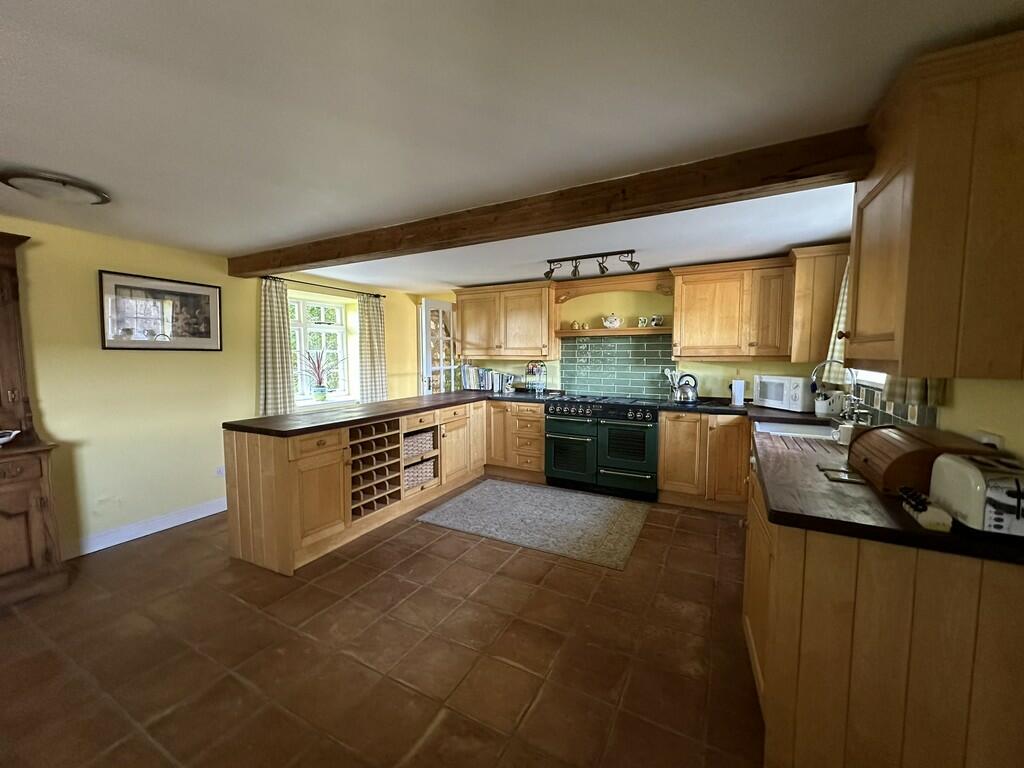 Additional property image - West Hall, Brampton