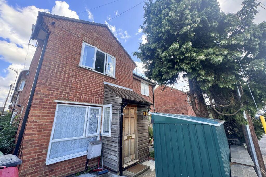 Main image of property: Belgrave road, Town Centre