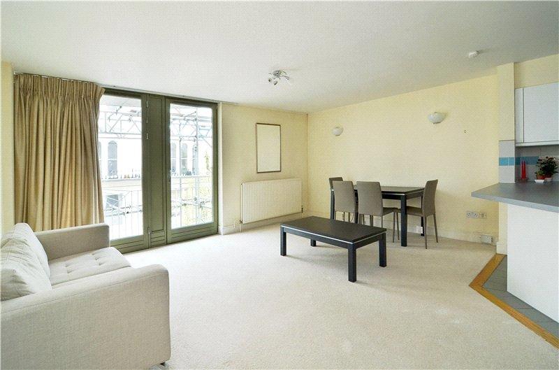 1 bedroom flat for sale in Kensington Gardens Square, Bayswater, W2