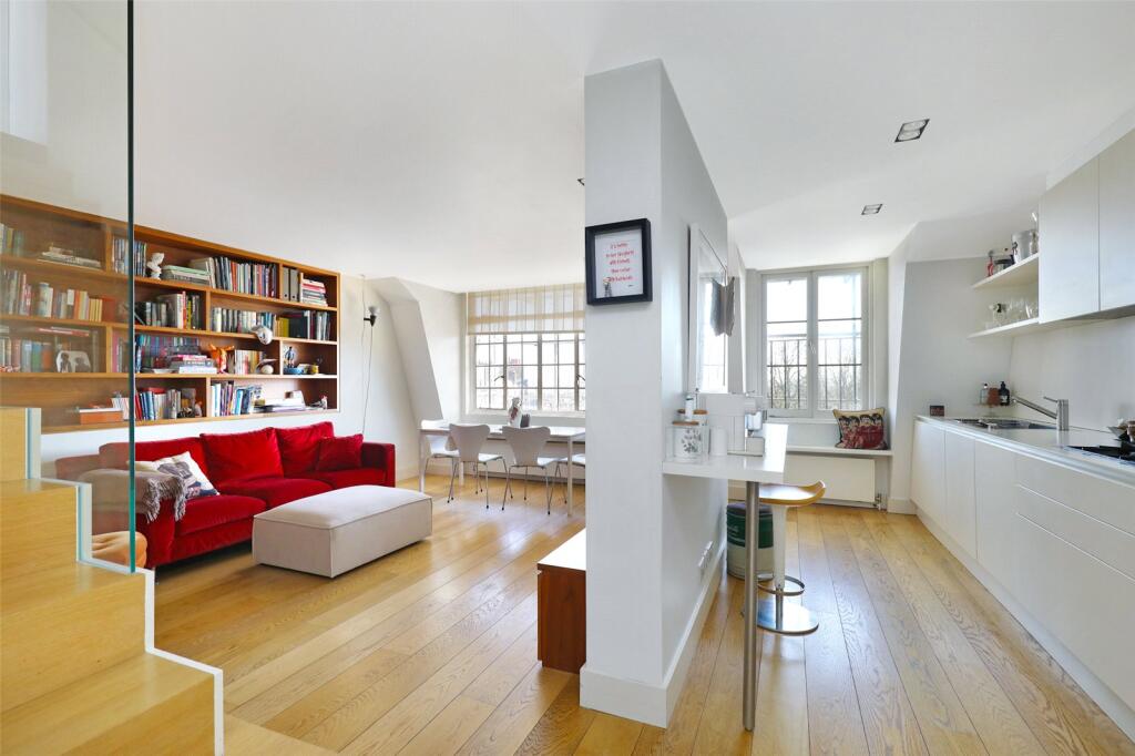 Main image of property: Airlie Gardens, Kensington, W8