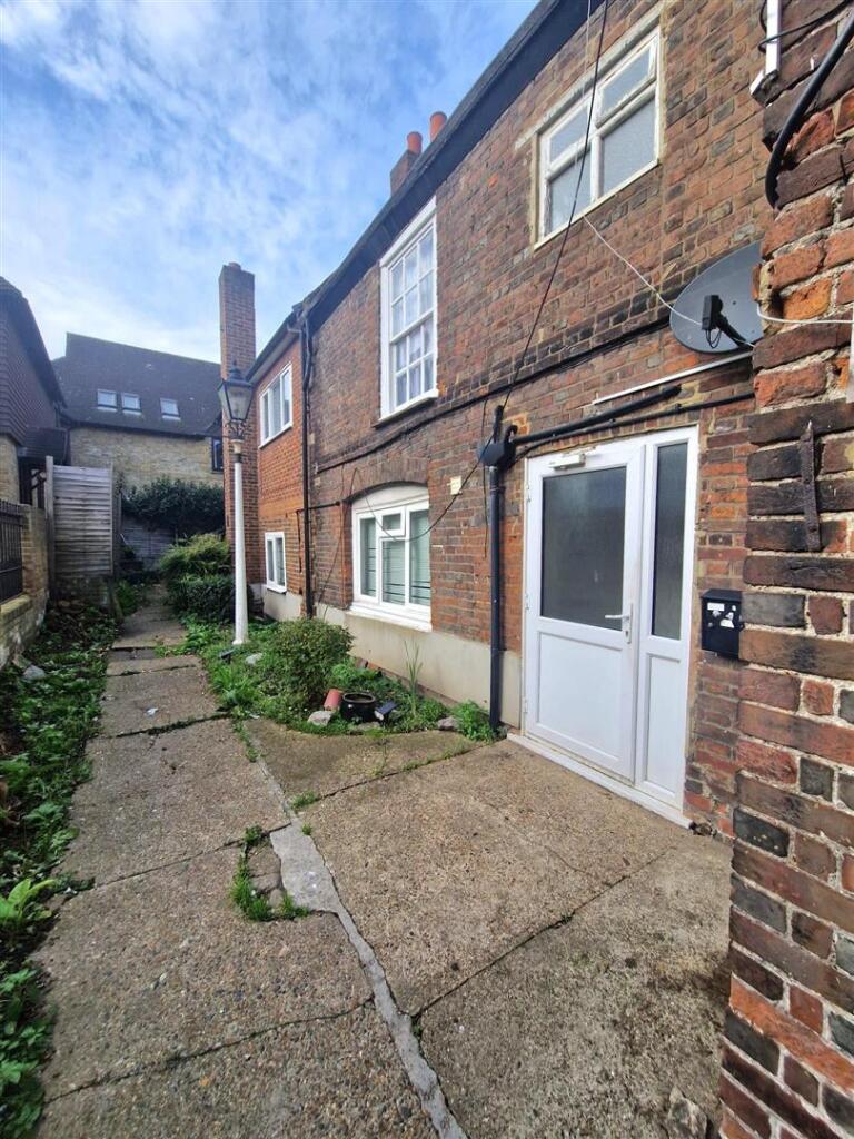 Main image of property: High Street, Rochester