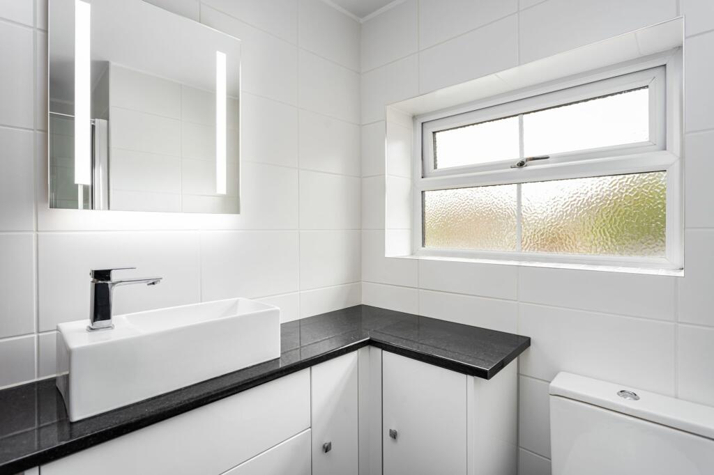 2 bedroom semidetached house for sale in Horsham Road, Pease Pottage, RH11