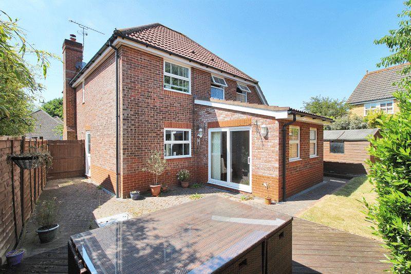 Bryant Homes,Rear Elevation