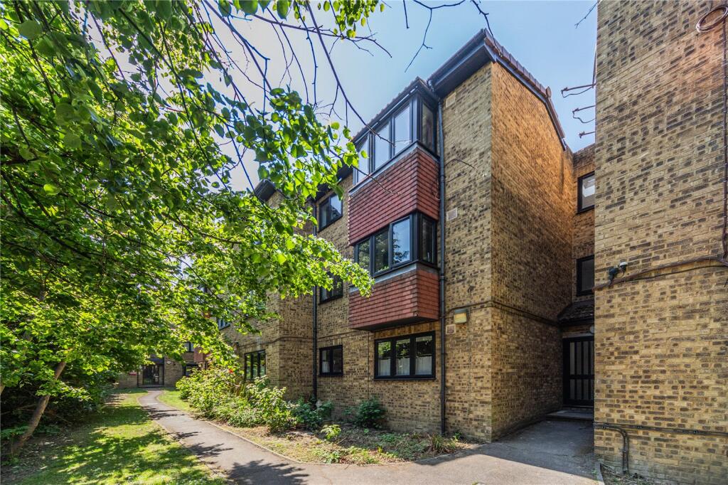 Main image of property: Woodview Close, London, N4