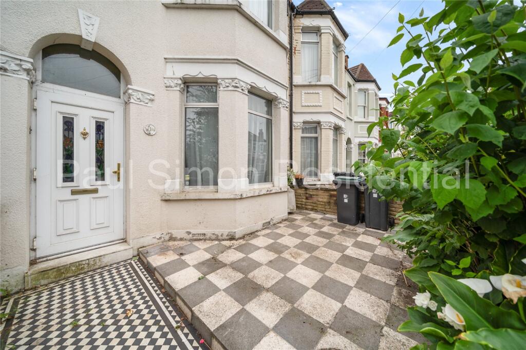 Main image of property: Chesterfield Gardens, Harringay, London, N4