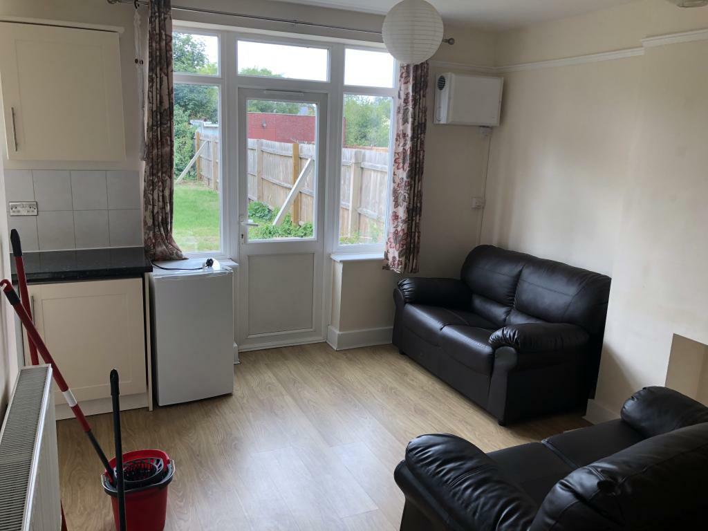 Additional property image - Elizabeth Way, Cambridge, CB4