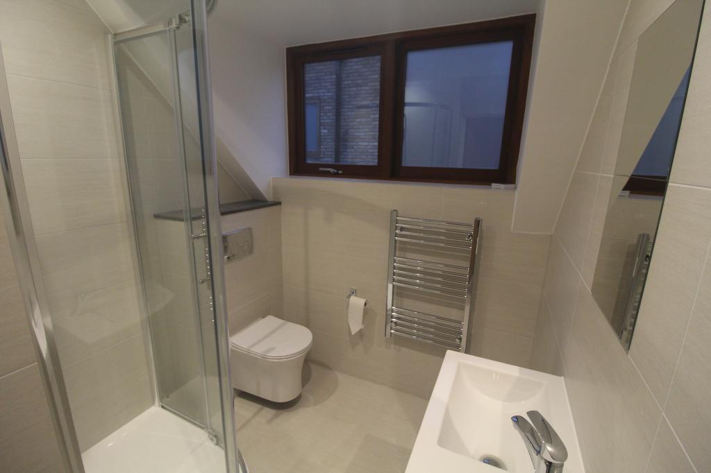 Additional property image - Highworth Avenue, Cambridge, CB4