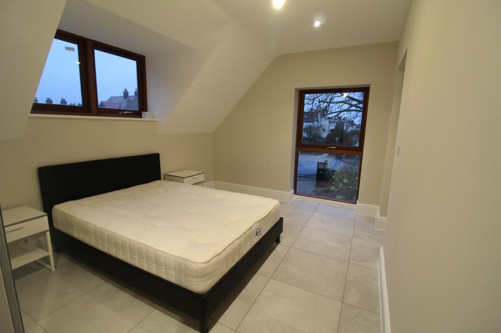 Additional property image - Highworth Avenue, Cambridge, CB4