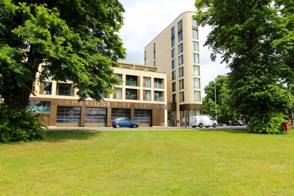 Main image of property: Parkside Place, Parkside, Cambridge