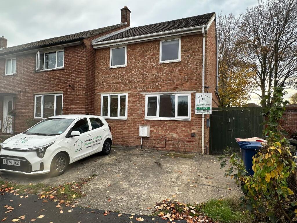 Main image of property: Room 9, Spalding Way, CB1