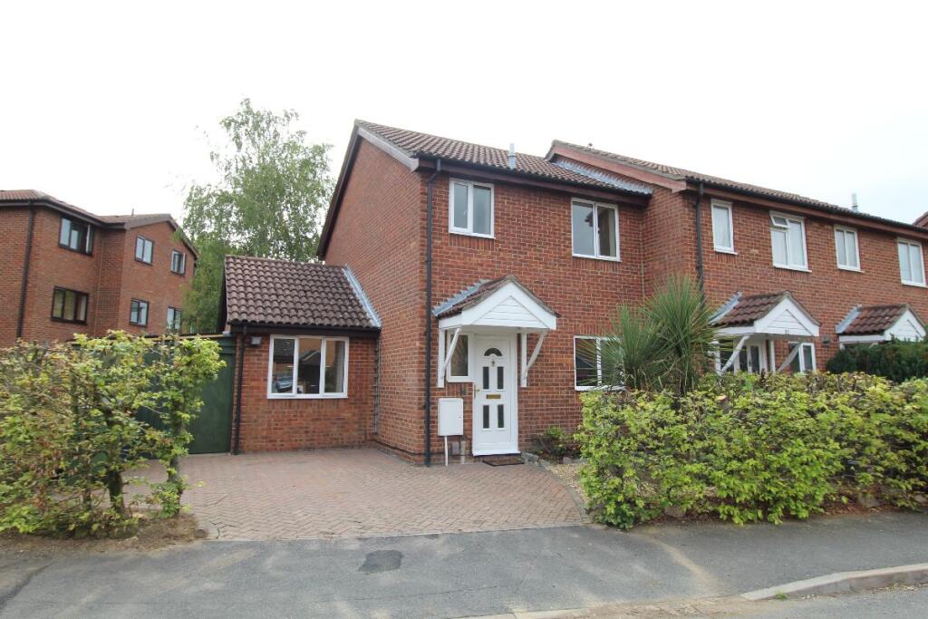 Main image of property: Speedwell Close, Cambridge, CB1