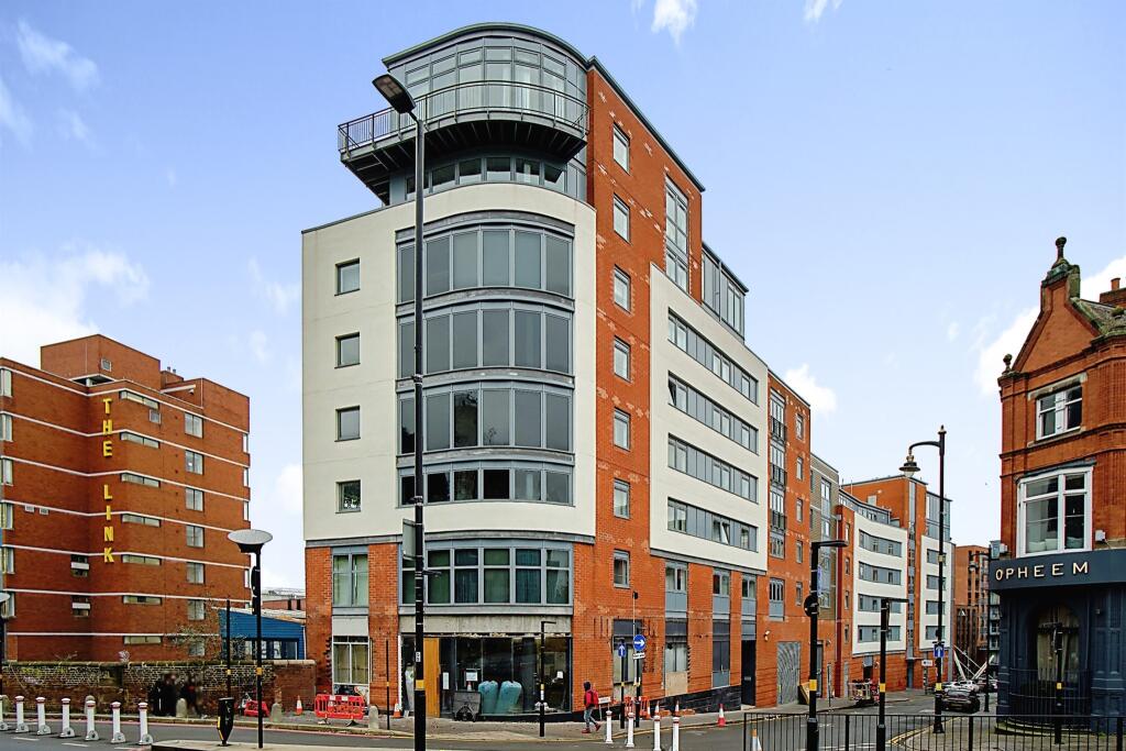 Main image of property: Fleet Street, Birmingham