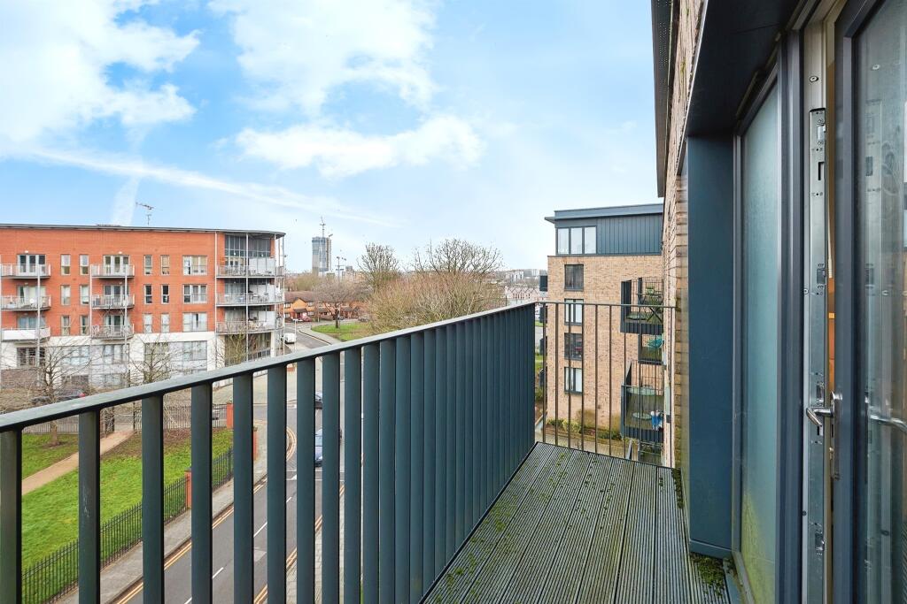 Additional property image - Bell Barn Road, Birmingham