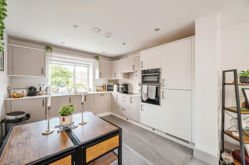 Additional property image - St. Catherines Close, Birmingham