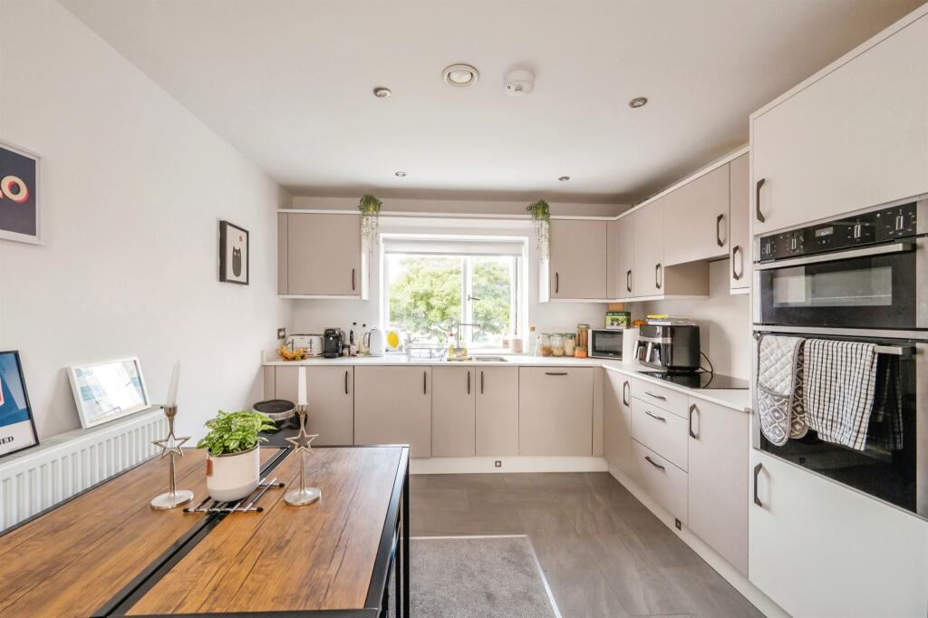 Additional property image - St. Catherines Close, Birmingham