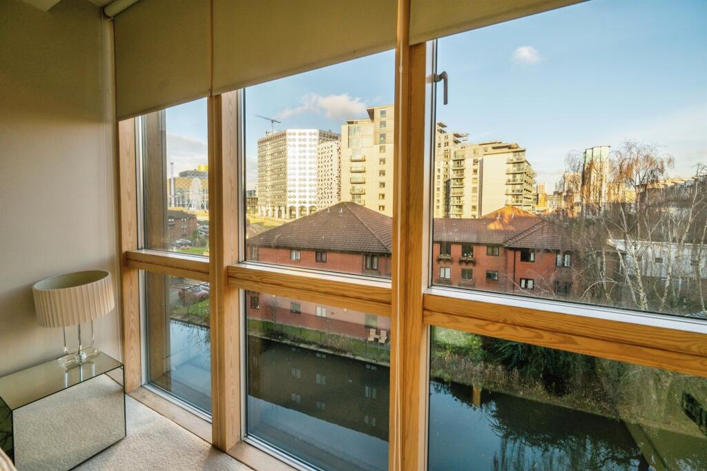 Additional property image - Waterfront Walk, Birmingham