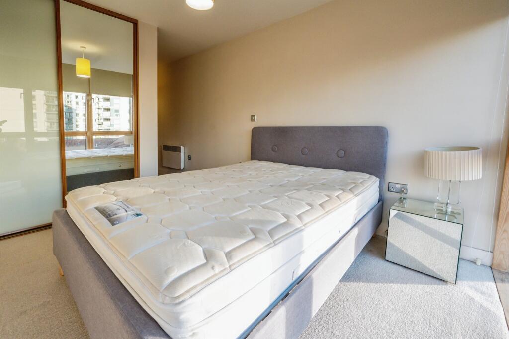 Additional property image - Waterfront Walk, Birmingham