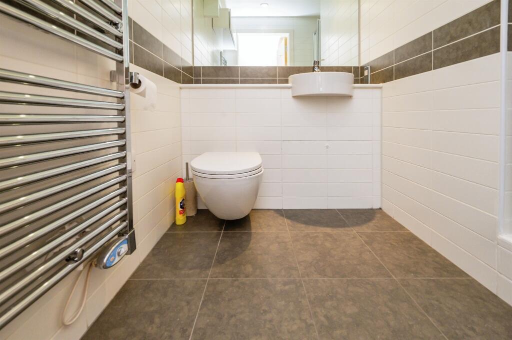 Additional property image - Waterfront Walk, Birmingham