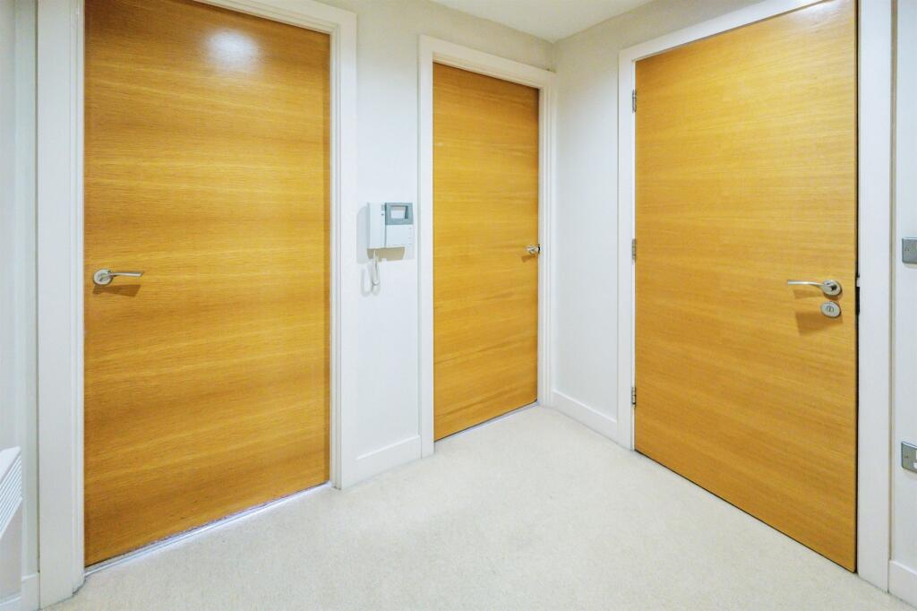 Additional property image - Waterfront Walk, Birmingham