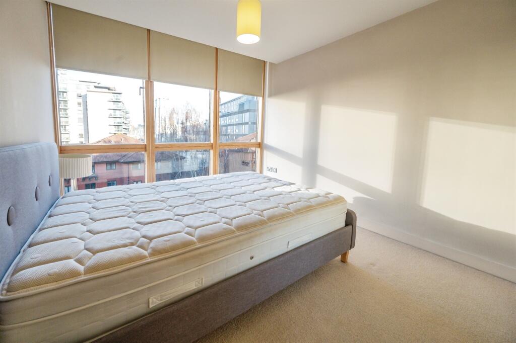 Additional property image - Waterfront Walk, Birmingham