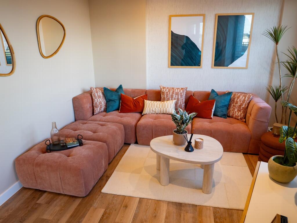 2 bedroom apartment for sale in Perry Barr Village, Birmingham, B42