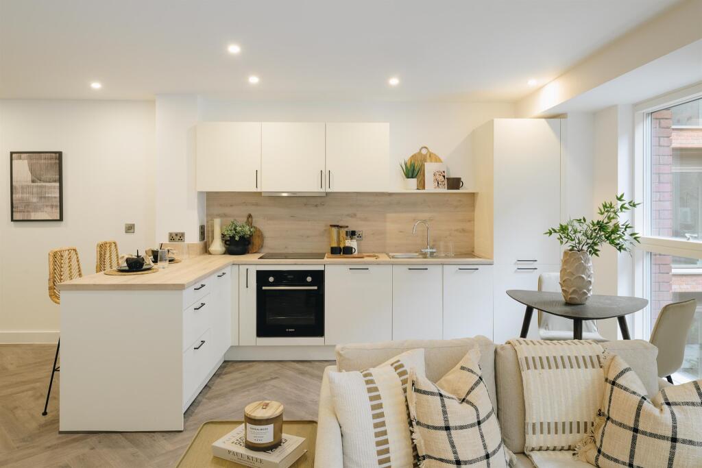 Main image of property: Chapmans Yard, Birmingham
