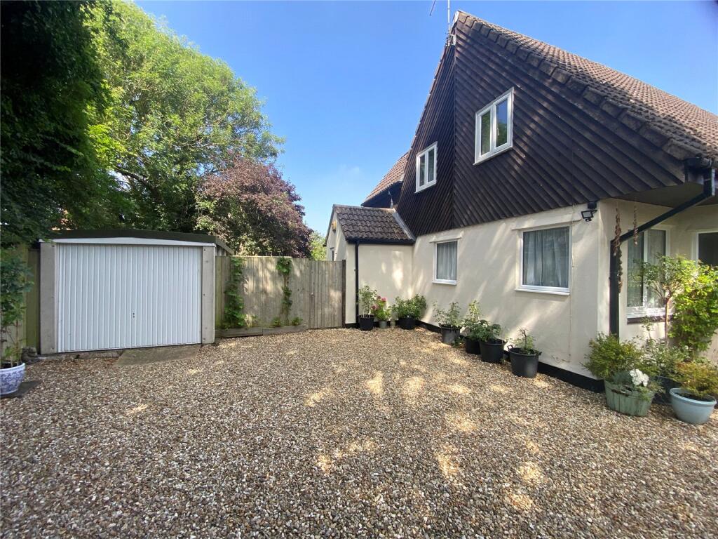 Main image of property: The Poplars, LONG BUCKBY, Northamptonshire, NN6