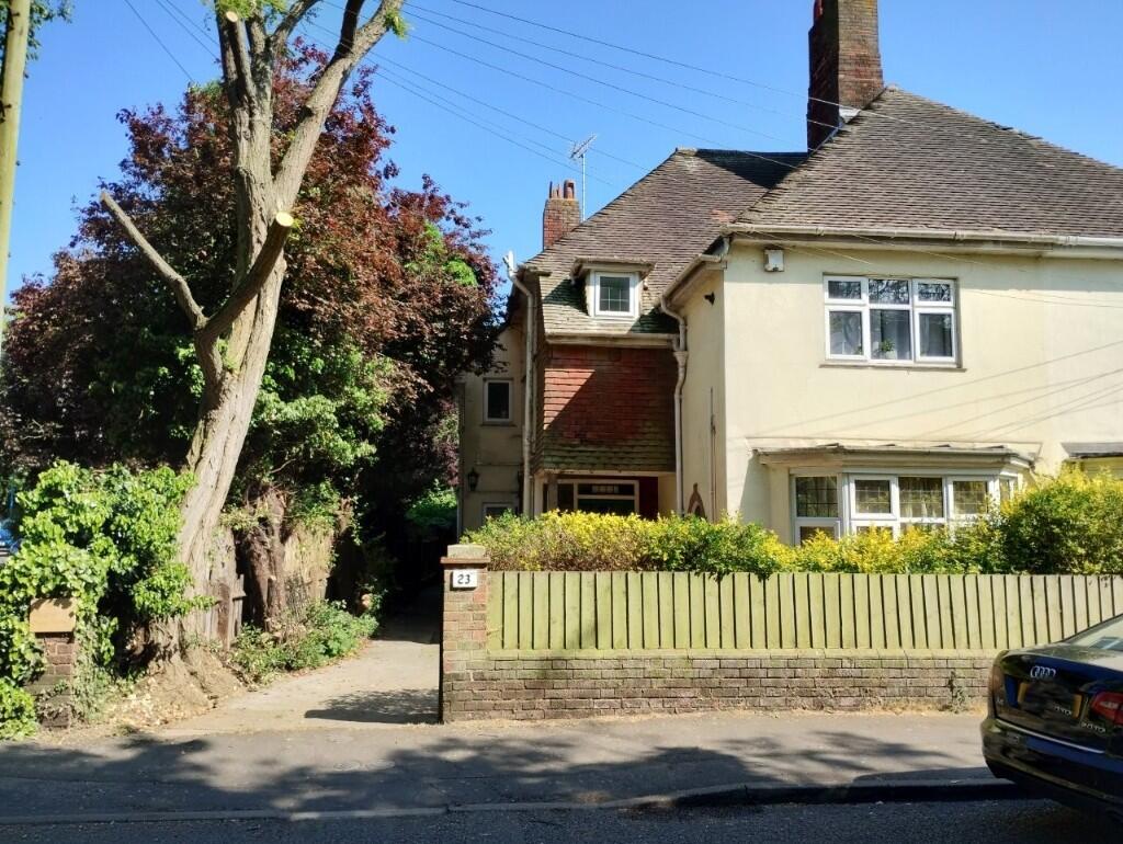 Main image of property: Priory Road,Spalding
