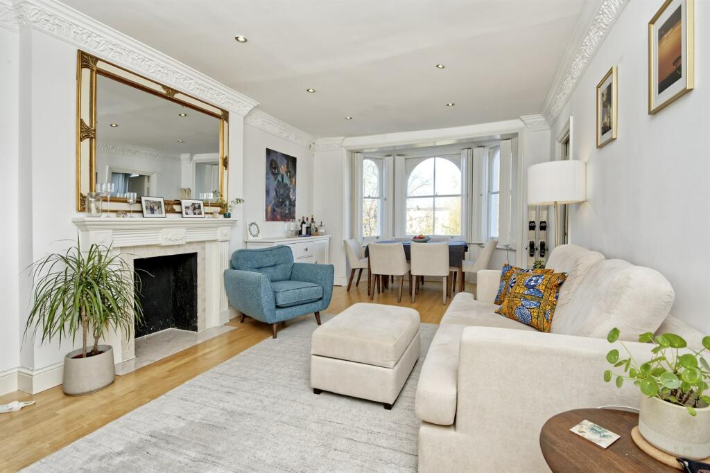 2 bedroom flat for sale in Colville Terrace, London, W11