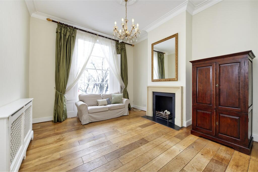 2 bedroom flat for rent in Pembridge Villas, London, W11