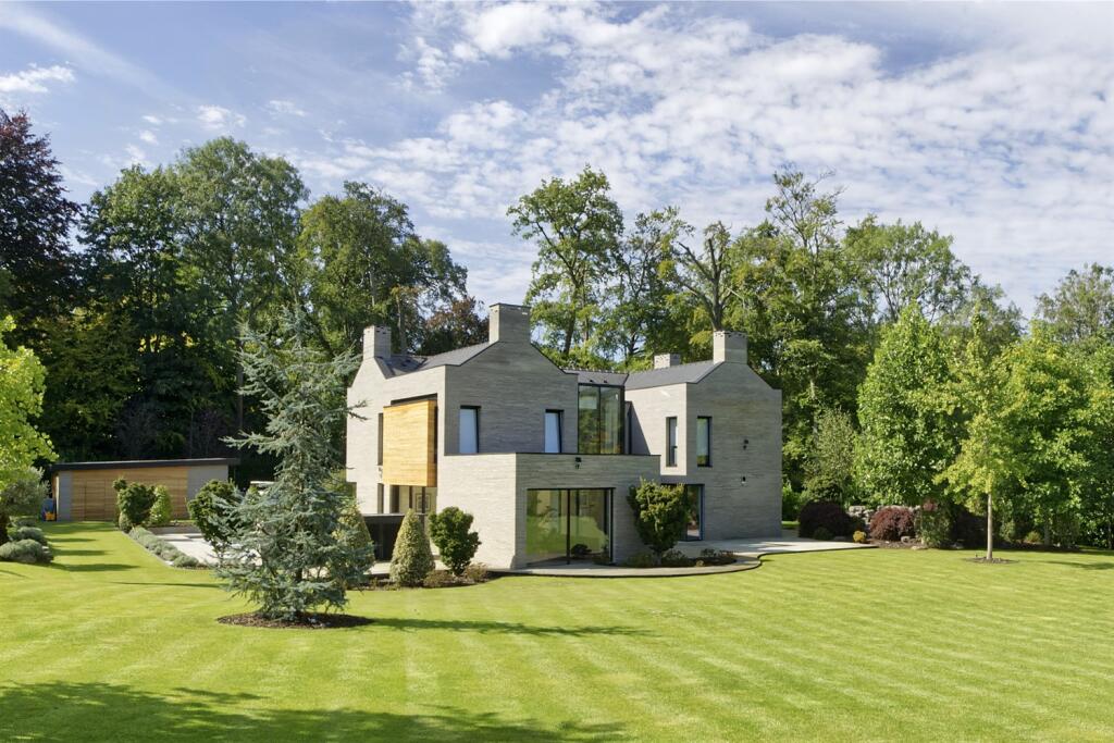 Main image of property: Hammersley Lane, Penn, HP10