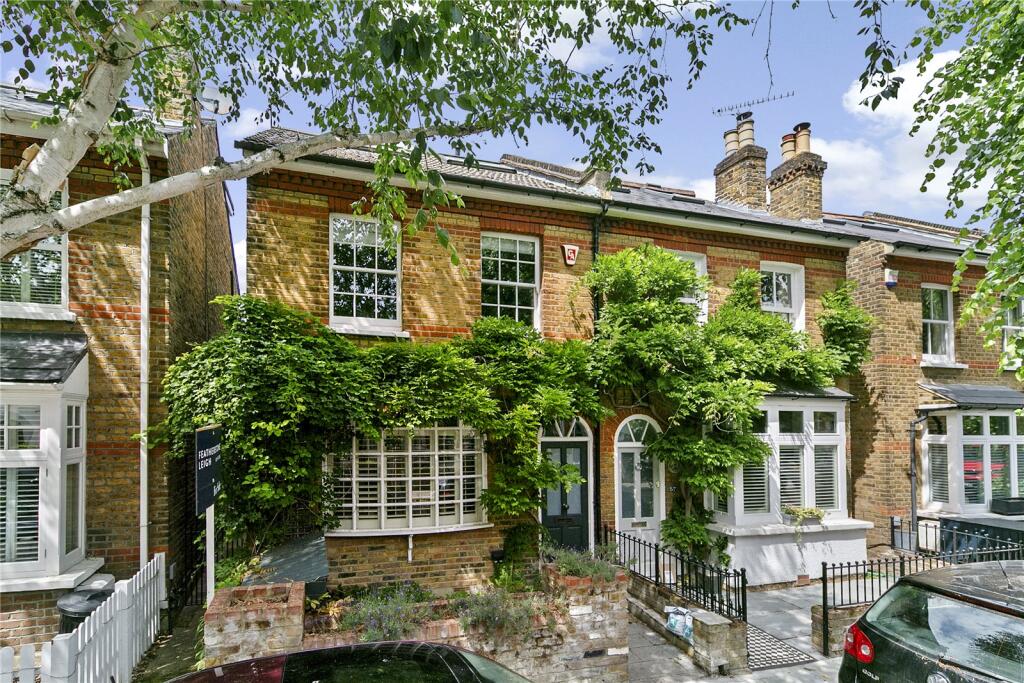 Main image of property: South Western Road, St Margarets, Twickenham, TW1