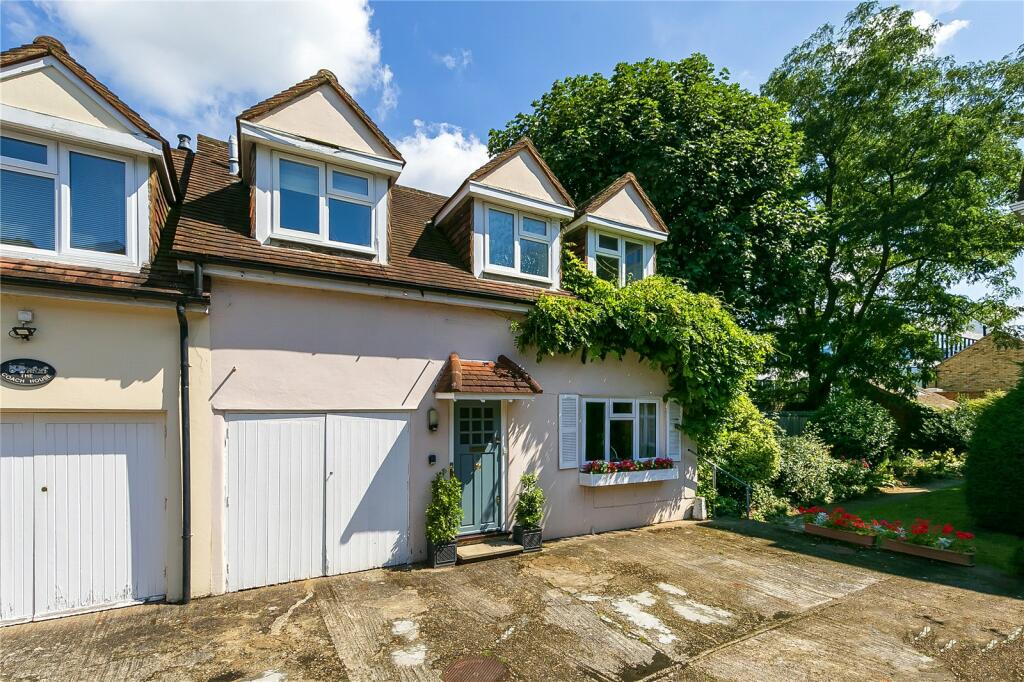 Main image of property: The Gateways, Park Lane, Richmond, TW9