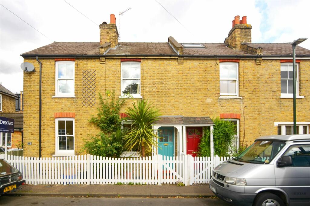 2 bedroom terraced house for sale in Gomer Place, Teddington, Middlesex, TW11