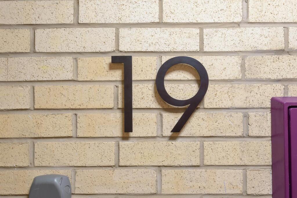 Main image of property: Apt 19 St Barnabas House, Highfield, S2