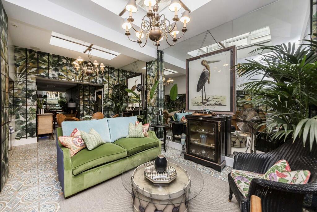 Main image of property: Woburn Place, Bloomsbury