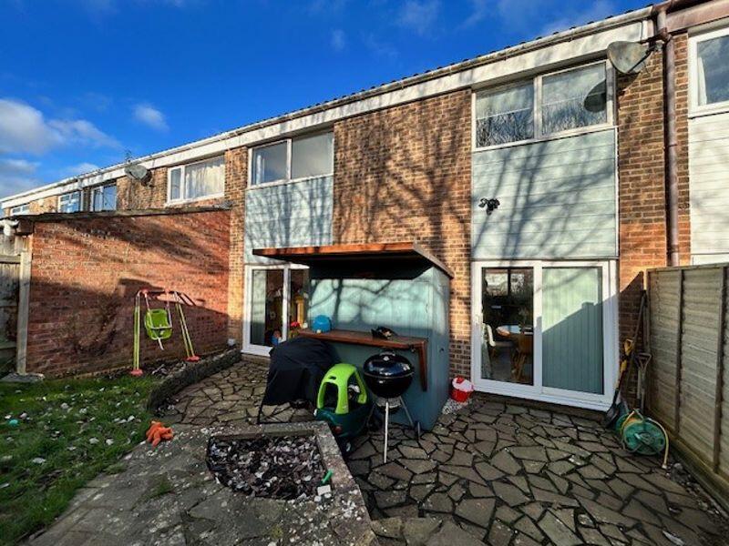 3 bedroom terraced house for sale in Lower Fallow Close, Whitchurch