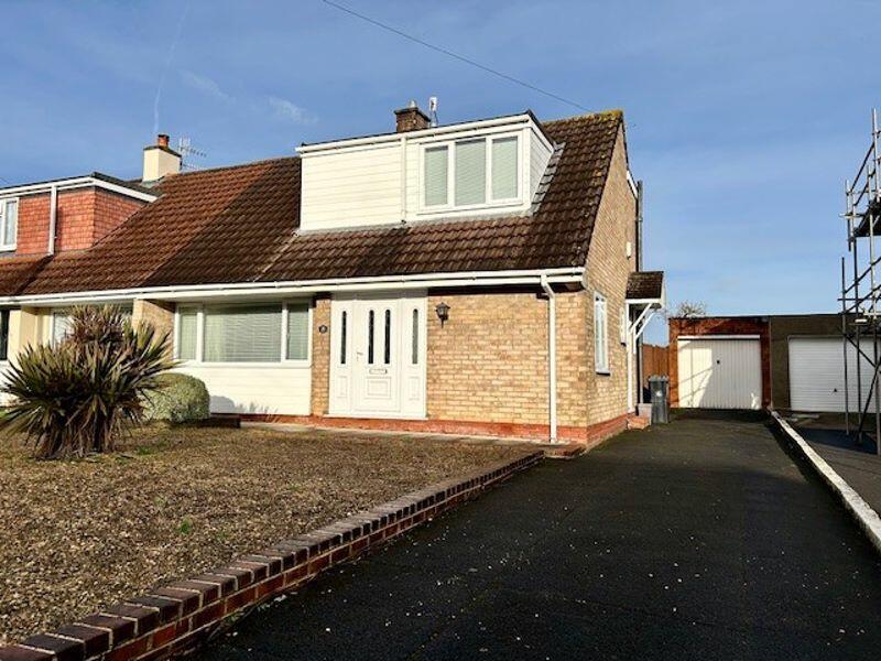 3 bedroom semidetached house for sale in Kilbirnie Road, Whitchurch