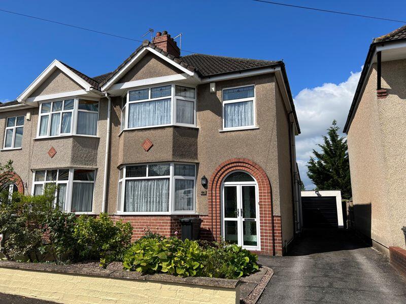 3 bedroom semidetached house for sale in Kinsale Road, Whitchurch