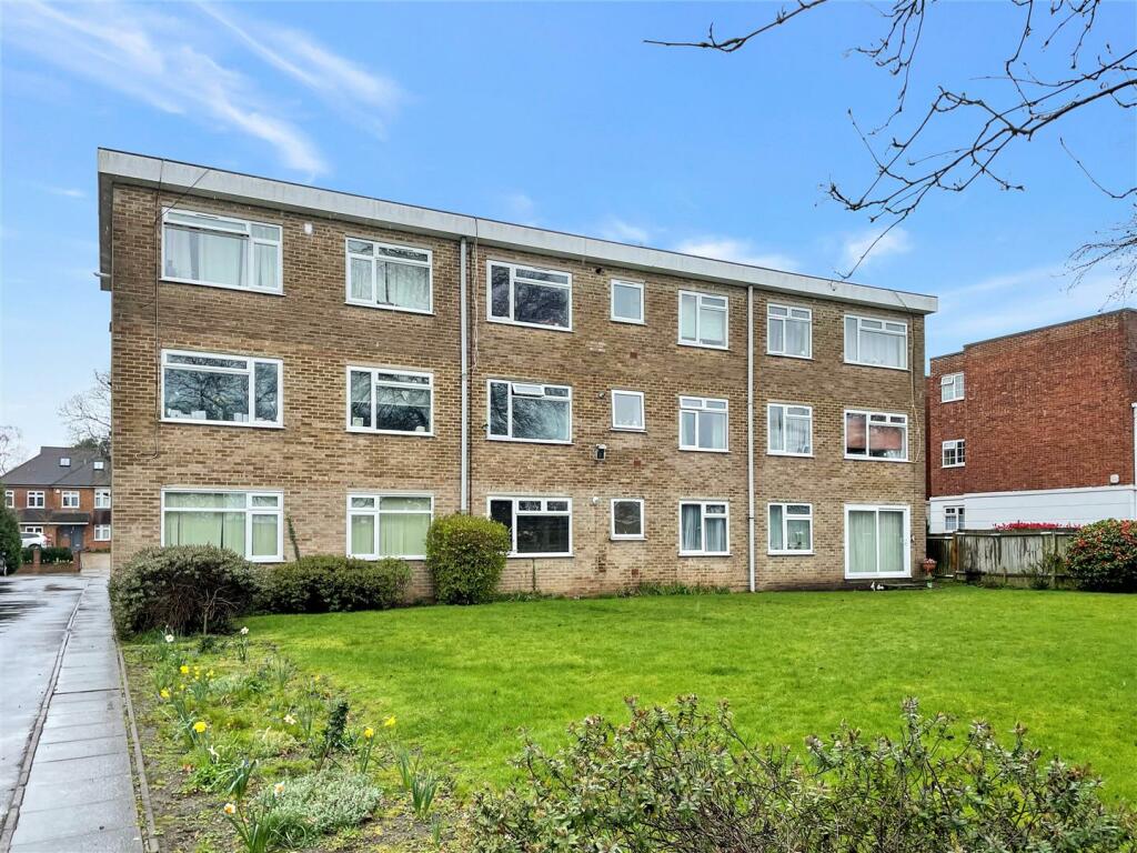 1 bedroom apartment for sale in Oaklands Road, Bromley, BR1
