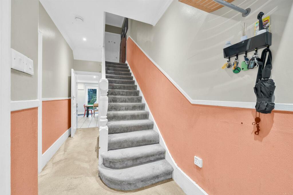 Additional property image - Gilbert Road, Bromley, BR1